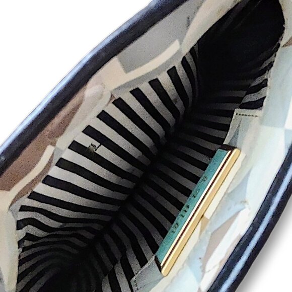 L.A.M.B. by Gwen Stefani rare vintage Y2K abstract print leather crossbody bag - Picture 8 of 9